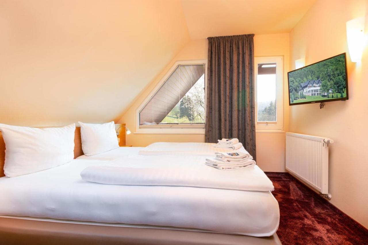 אולסברג Waldhotel Schinkenwirt מראה חיצוני תמונה