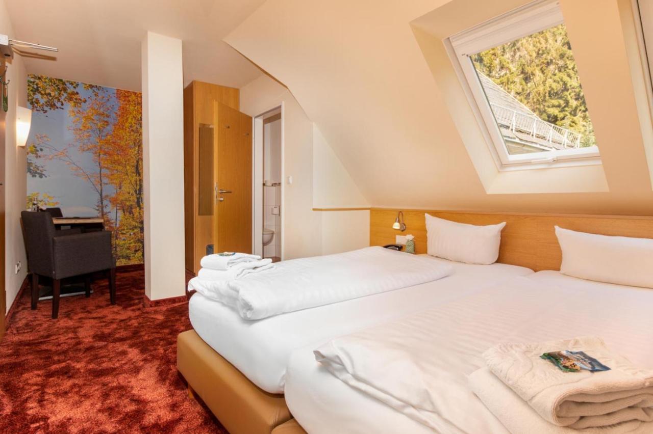 אולסברג Waldhotel Schinkenwirt מראה חיצוני תמונה