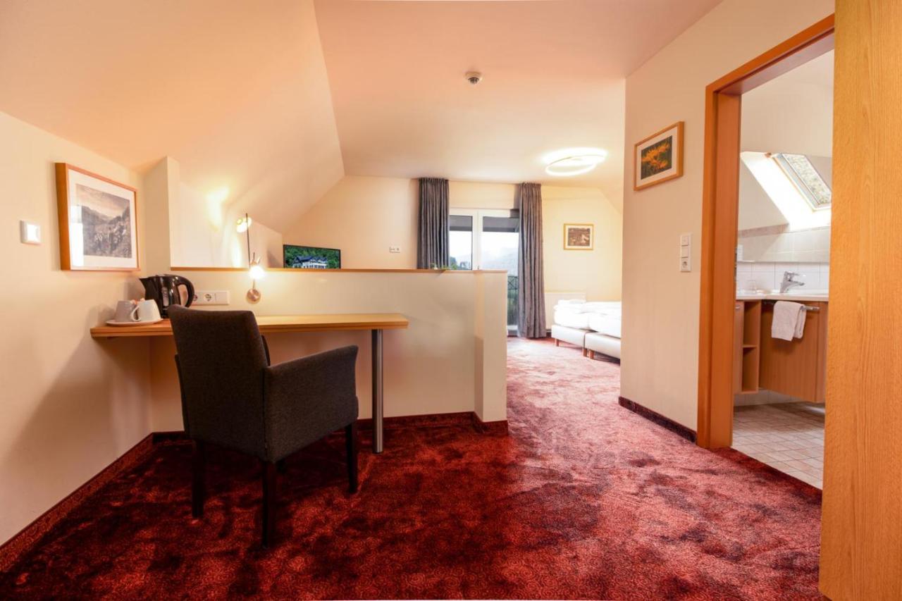 אולסברג Waldhotel Schinkenwirt מראה חיצוני תמונה